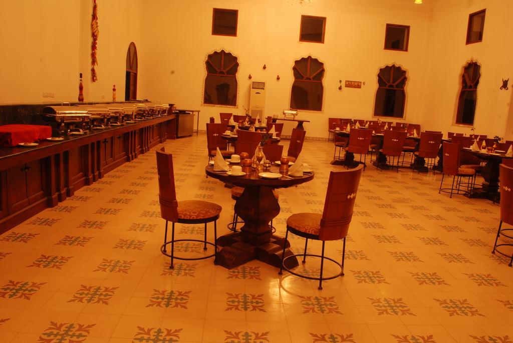 Sara Vilas Hotel Nawalgarh Exterior photo